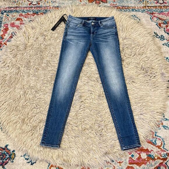 NWT Cult of Individuality Zen Mid-rise Jeans size 27 - Picture 1 of 8